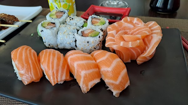 Restaurant Sushi Nakama à Romilly-sur-Seine, France