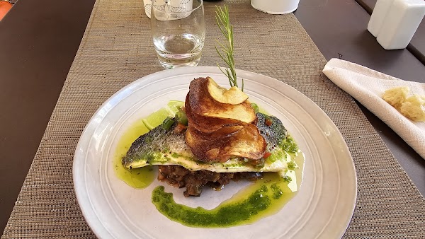 Restaurant Swan’s side à Bandol, France