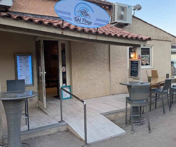 Restaurant Tiki Plage à Saint-Raphaël, France