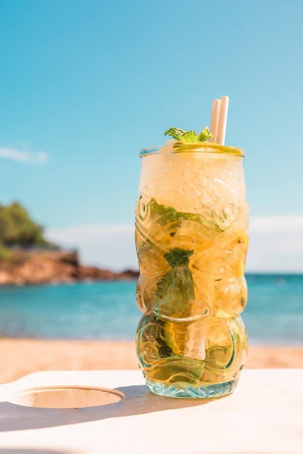 Restaurant Tiki Plage à Saint-Raphaël, France