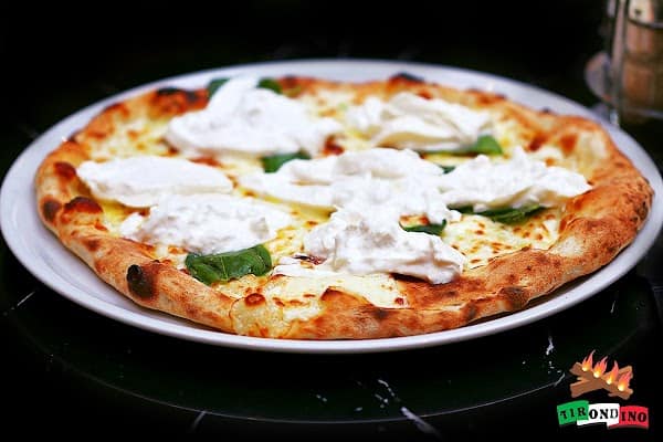 Restaurant Tirondino à Drancy, France