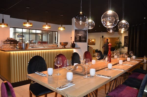 Underground Restaurant – Lounge à Rodez, France