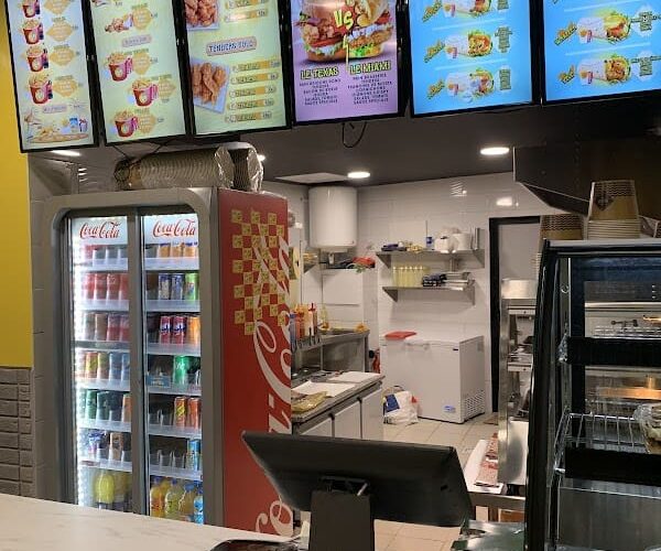 Restaurant Wings Factory saint Etienne à Saint-Étienne, France