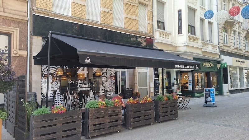 Restaurant 24 Brunch & Cocktails à Esch-sur-Alzette, Luxembourg