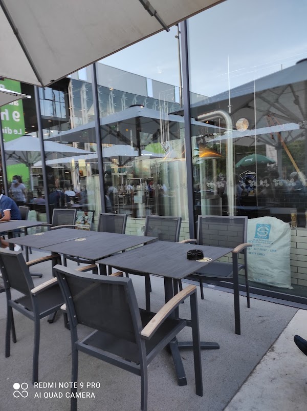 Restaurant 3 Brasseurs à Vénissieux, France