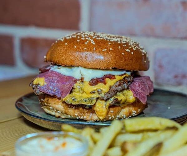 Restaurant 31 STREET 95120 ERMONT à Ermont, France