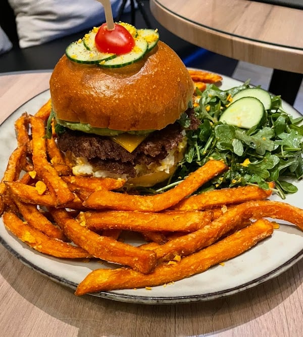 Restaurant 313 Café x Brunch brioche à Annemasse, France