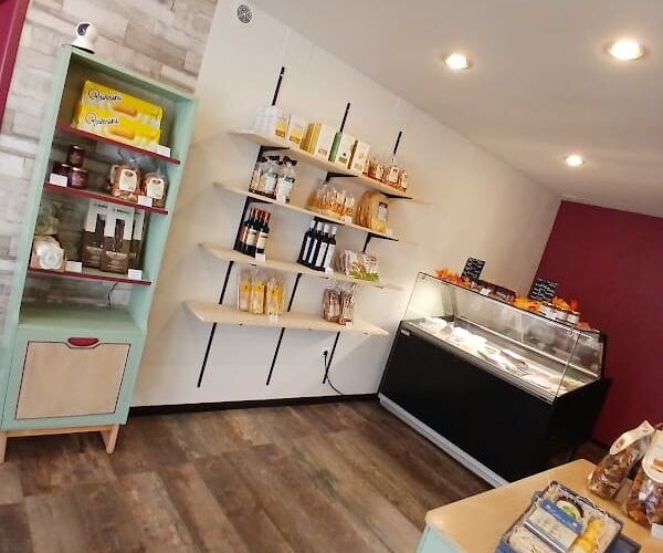 Restaurant A Casa Ra Nonna – Épicerie italienne et Pizzeria à Vic-en-Bigorre, France