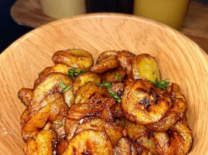 Restaurant A La Bonne Sauce à Saint-Denis, France