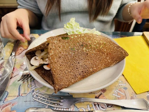 Restaurant A La Coiffe Bretonne Korrigans à Antony, France