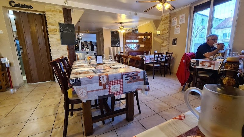 Restaurant A mon idee à Sainte-Menehould, France