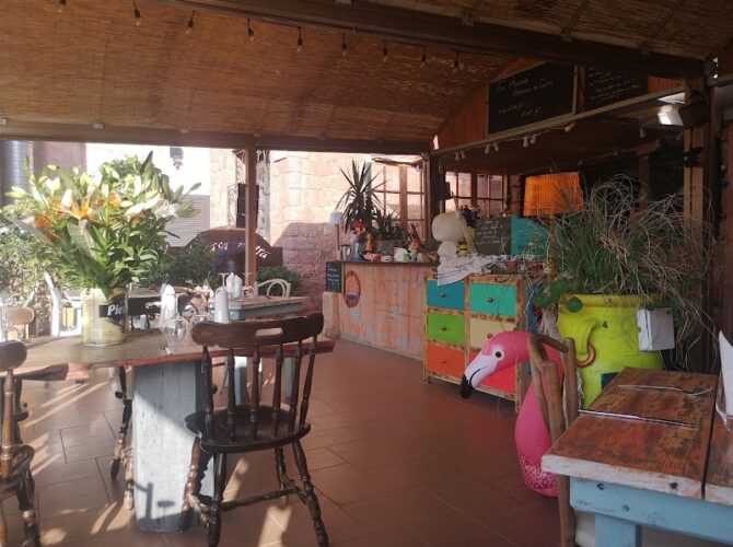 Restaurant a Stretta à Ota, France