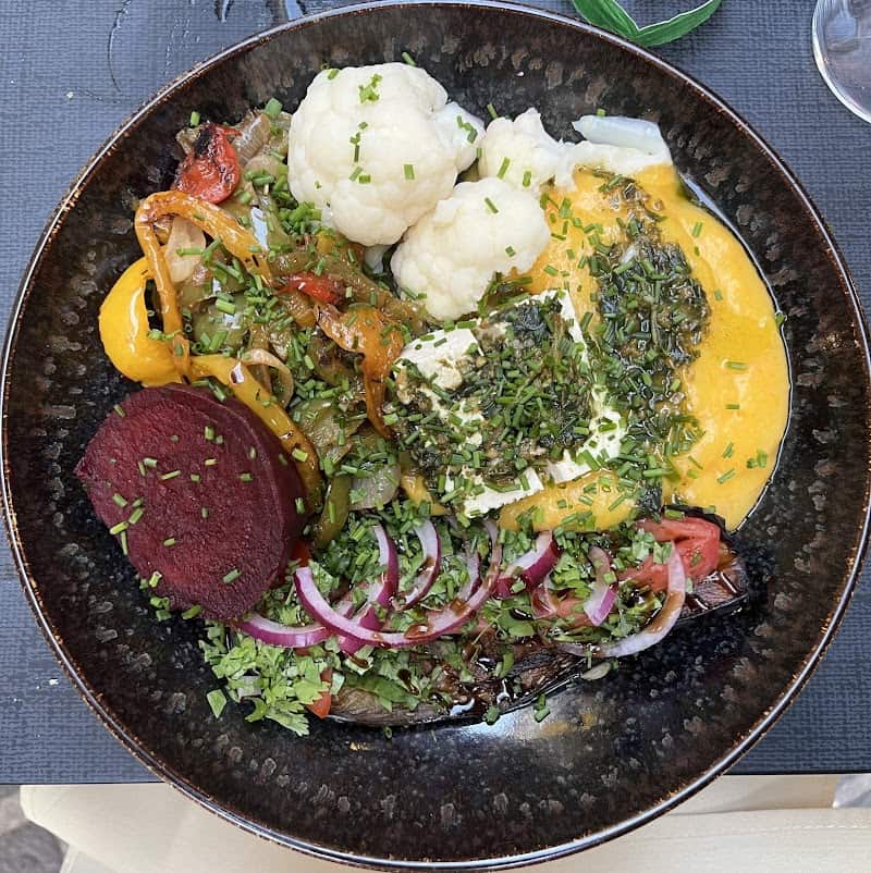 Restaurant a table à Cassis, France