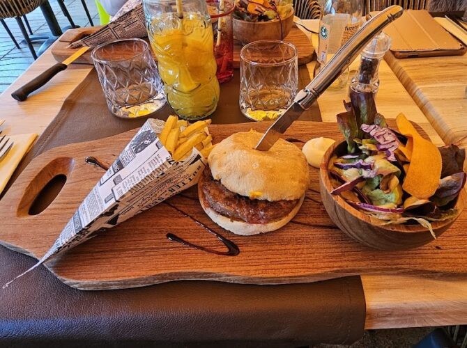 Restaurant ABALOUNGE à Argelès-sur-Mer, France