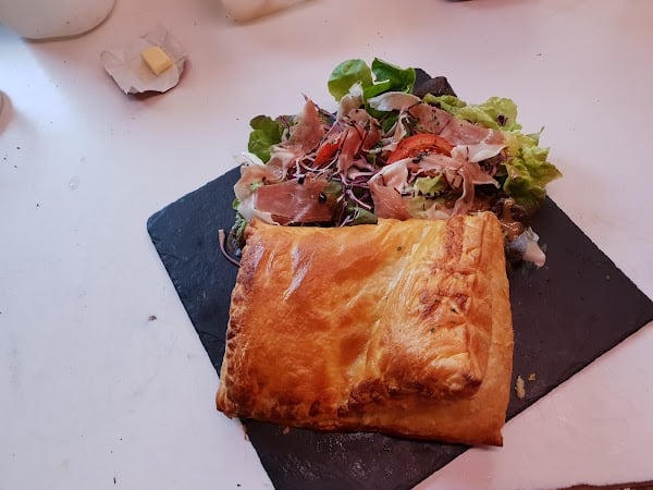 ACTION SPORT C@fé Burger restaurant Morzine à Morzine, France