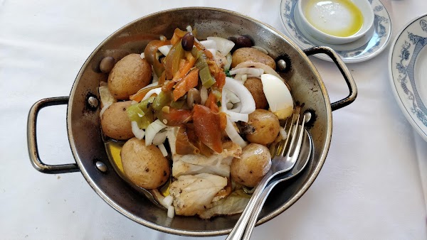 Restaurant Adega São Nicolau à porto, Portugal