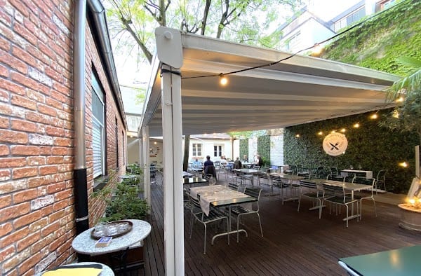 Aeschenplatz – Restaurant à Basel, Suisse