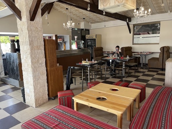 Restaurant Air du Pays 2 à Vaulx-en-Velin, France