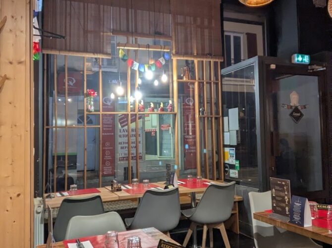 Restaurant Akama tibet à Meaux, France