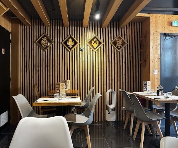 Restaurant Akama tibet à Meaux, France