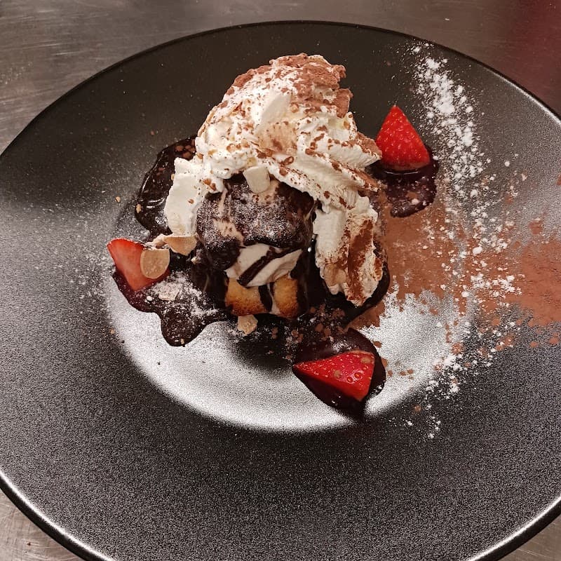 Restaurant Akena Le Philosophe à La Brède, France