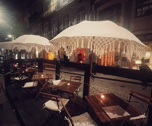 Restaurant Almada Terrace à porto, Portugal