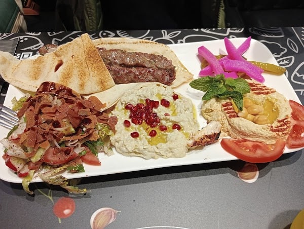 Restaurant Alnour food wavre à Wavre, Belgique