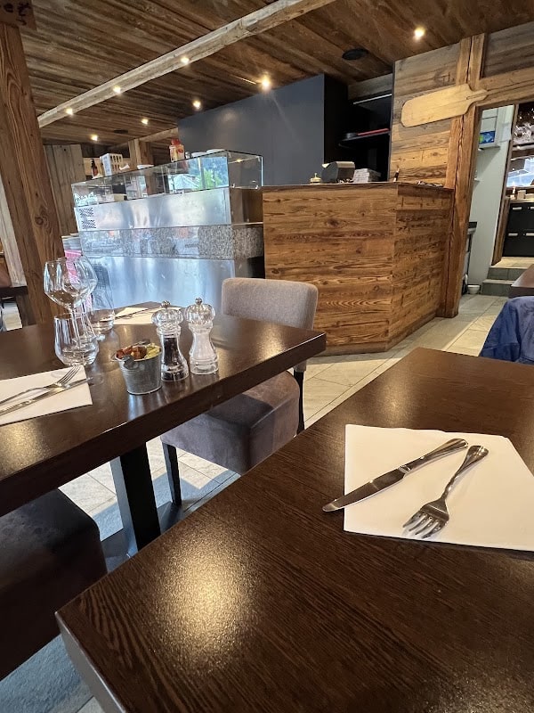 Restaurant Alpine Lounge à Morzine, France