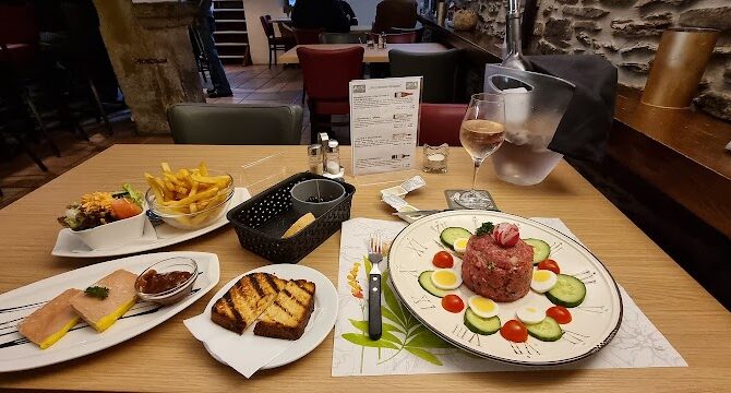 Restaurant AM KELLER pub in an old watermill à Ierpeldeng op der Sauer, Luxembourg