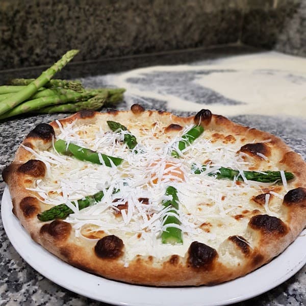 Restaurant Antica Trattoria à Fontainebleau, France