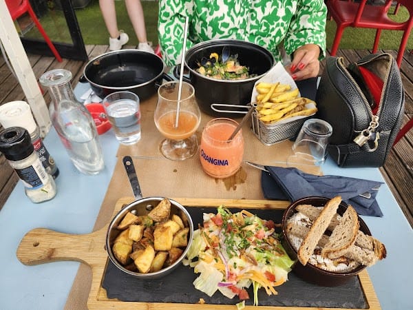 Restaurant Antre Pote’S à Saint-Nazaire, France