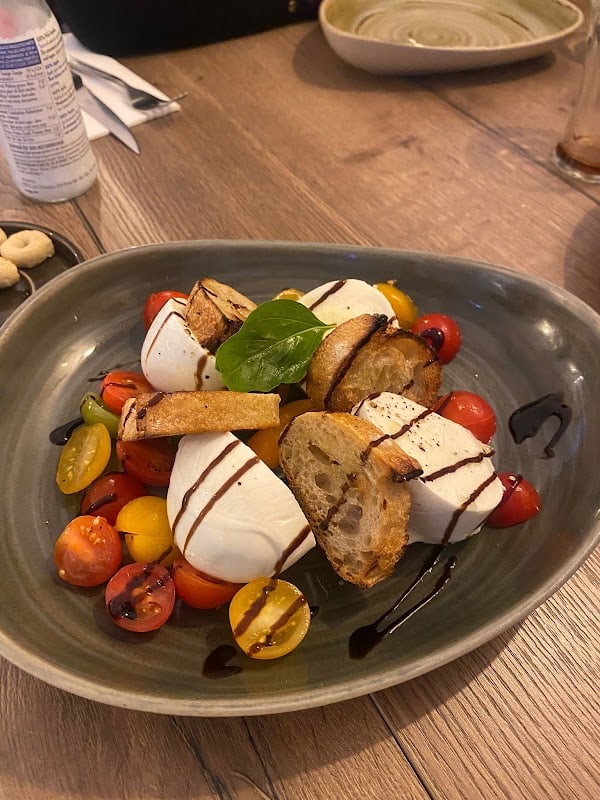 Restaurant A’Scarpetta à Sainte-Geneviève-des-Bois, France