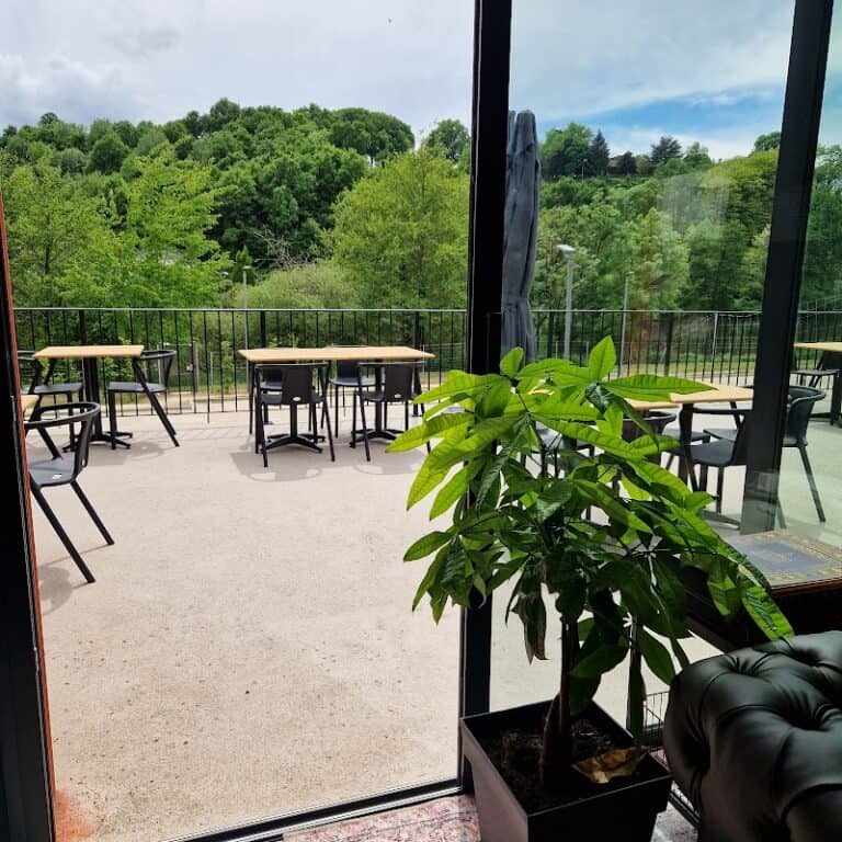 Ateliers des Rives – Restaurant à Saint-Junien / Bar lounge à Saint-Junien, France — photo 1