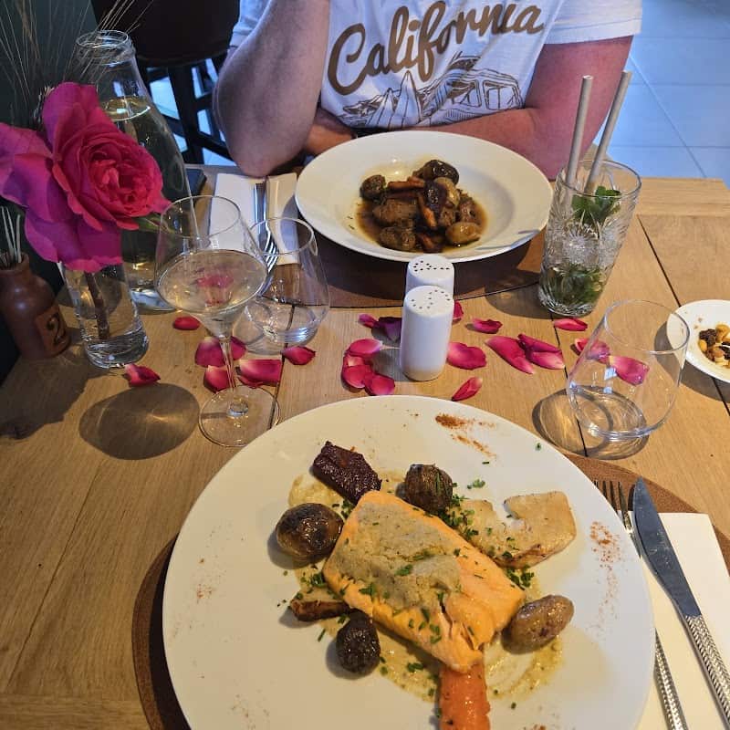 Ateliers des Rives – Restaurant à Saint-Junien / Bar lounge à Saint-Junien, France