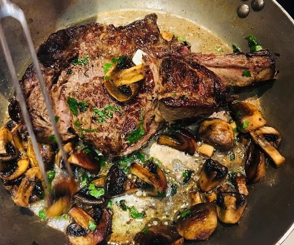 Restaurant AU BELLIFONTAIN à Fontainebleau, France