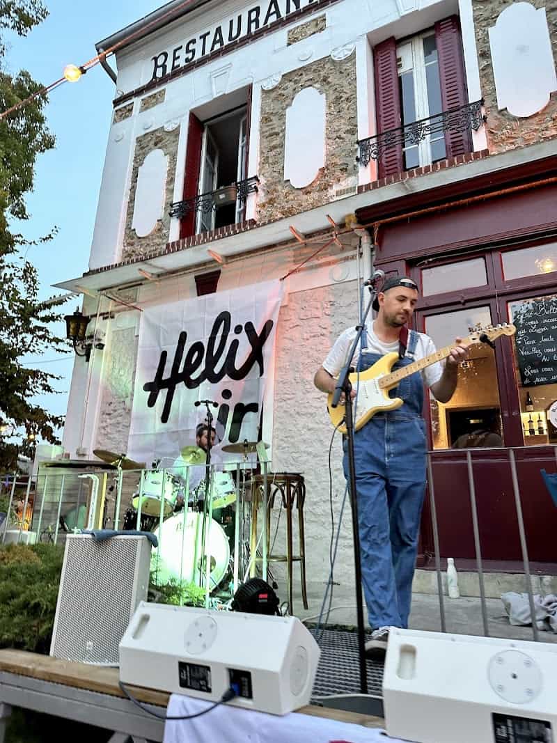 Au Belvédère – Bar / Restaurant / Évènement à Champigny-sur-Marne, France