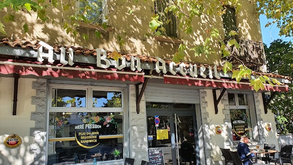 Restaurant Au Bon Accueil à Vénissieux, France