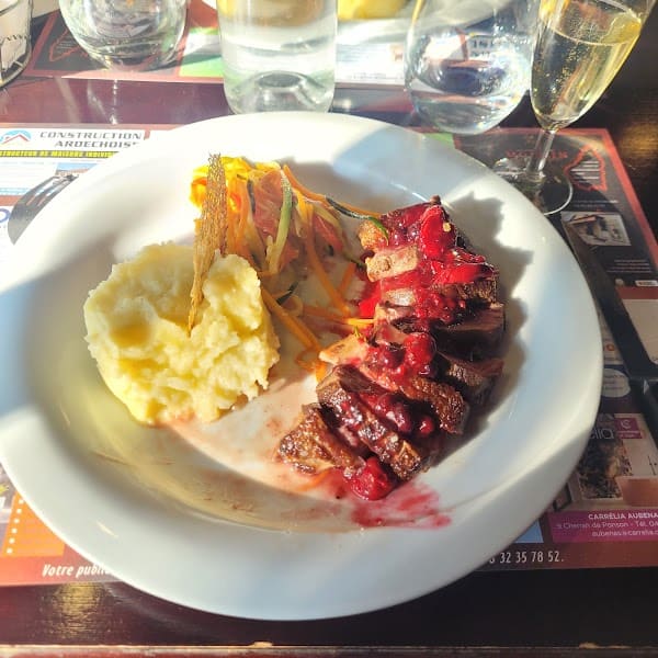 Restaurant Au Bureau Aubenas à Aubenas, France