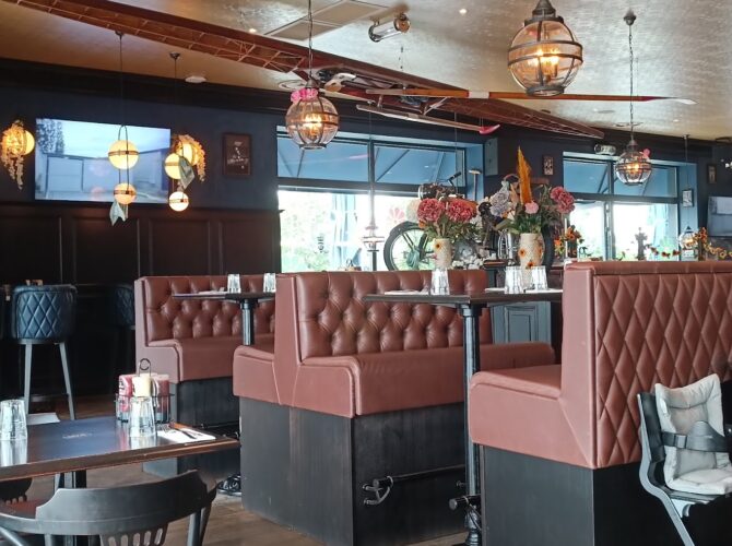 Restaurant Au Bureau – Pub et Brasserie à Aurillac, France