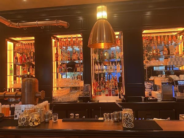 Restaurant Au Bureau – Pub et Brasserie à Bergerac, France