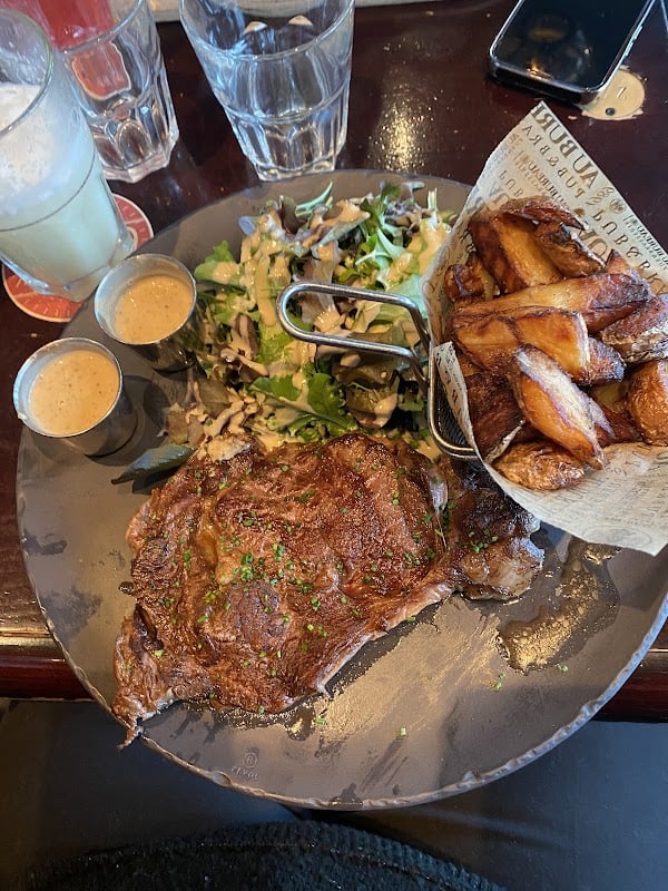 Restaurant Au Bureau – Pub et Brasserie à Enghien-les-Bains, France
