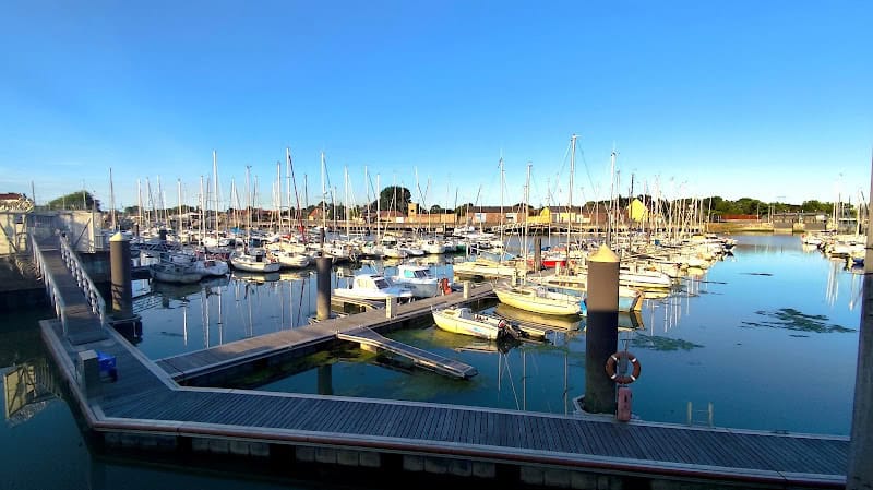 Restaurant Au Cap Compas à Gravelines, France