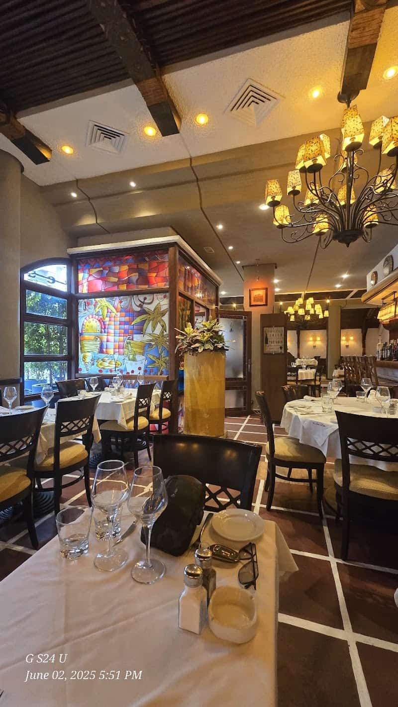 Restaurant Au Four A Bois à Casablanca, Maroc