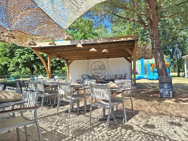 Restaurant Au Jardin d’Ô à Saint-Jean-d'Angély, France