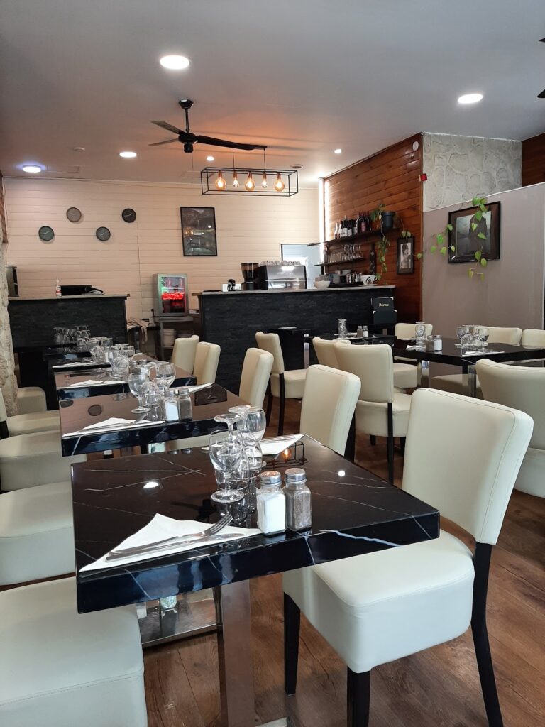 Restaurant Au Liban à Longpont-sur-Orge, France — photo 1
