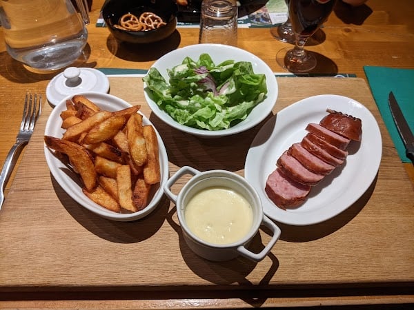 Restaurant Au Palet Du Roy à Pontarlier, France