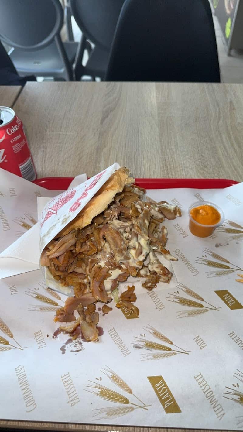 Restaurant Au Snack Royal Ch’Billy à Gravelines, France