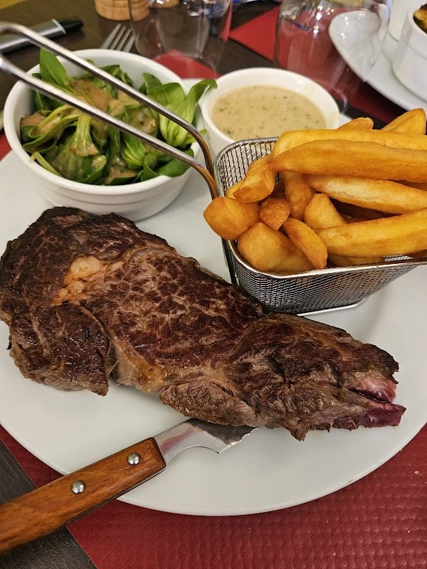Restaurant Auberge de Bourgogne à Charny Orée de Puisaye, France