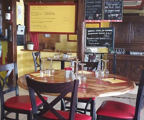 Restaurant Auberge de Bourgogne à Charny Orée de Puisaye, France