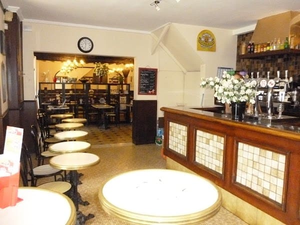 Restaurant Auberge De La Fontaine à Lognes, France